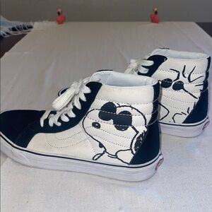 Vans Sk8-Hi Reissue Peanuts Joe Cool - M - 9.5 W - 11 EUC SNOOPY